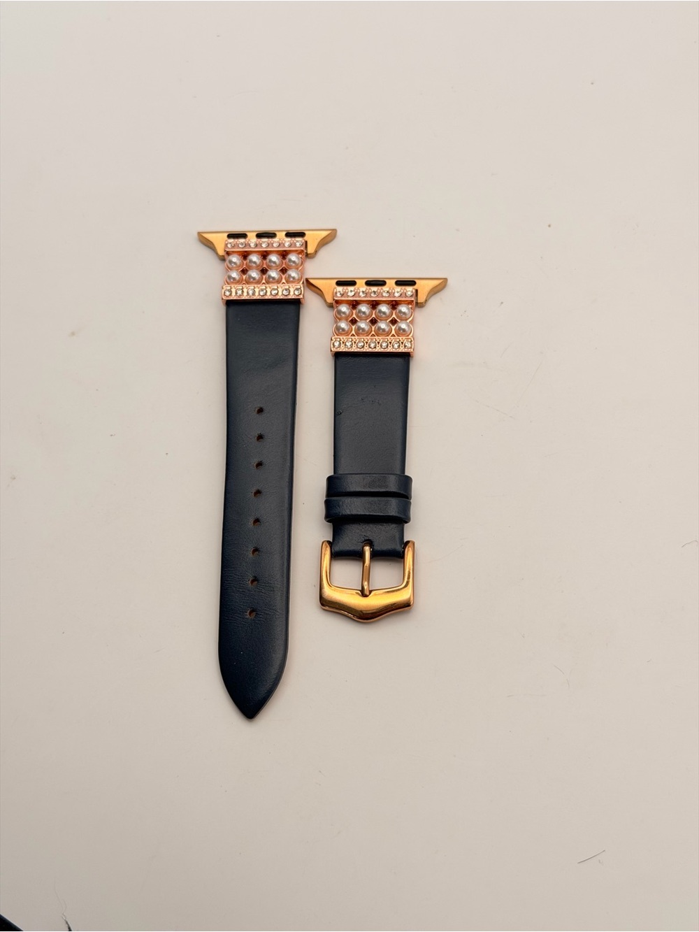 Apple Watch Leather & Gold + pearls, Excellent, 38/40/41mm